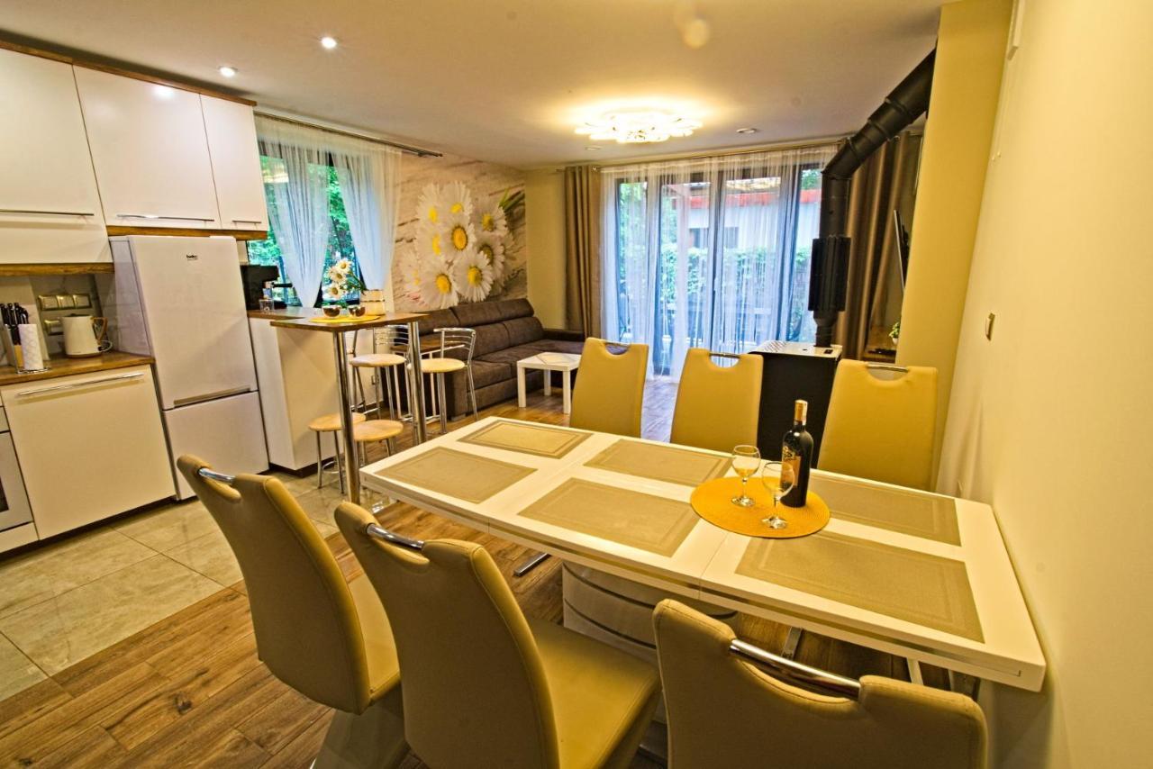 Daisy - Sunny Flowers Apartments Lukecin Ngoại thất bức ảnh