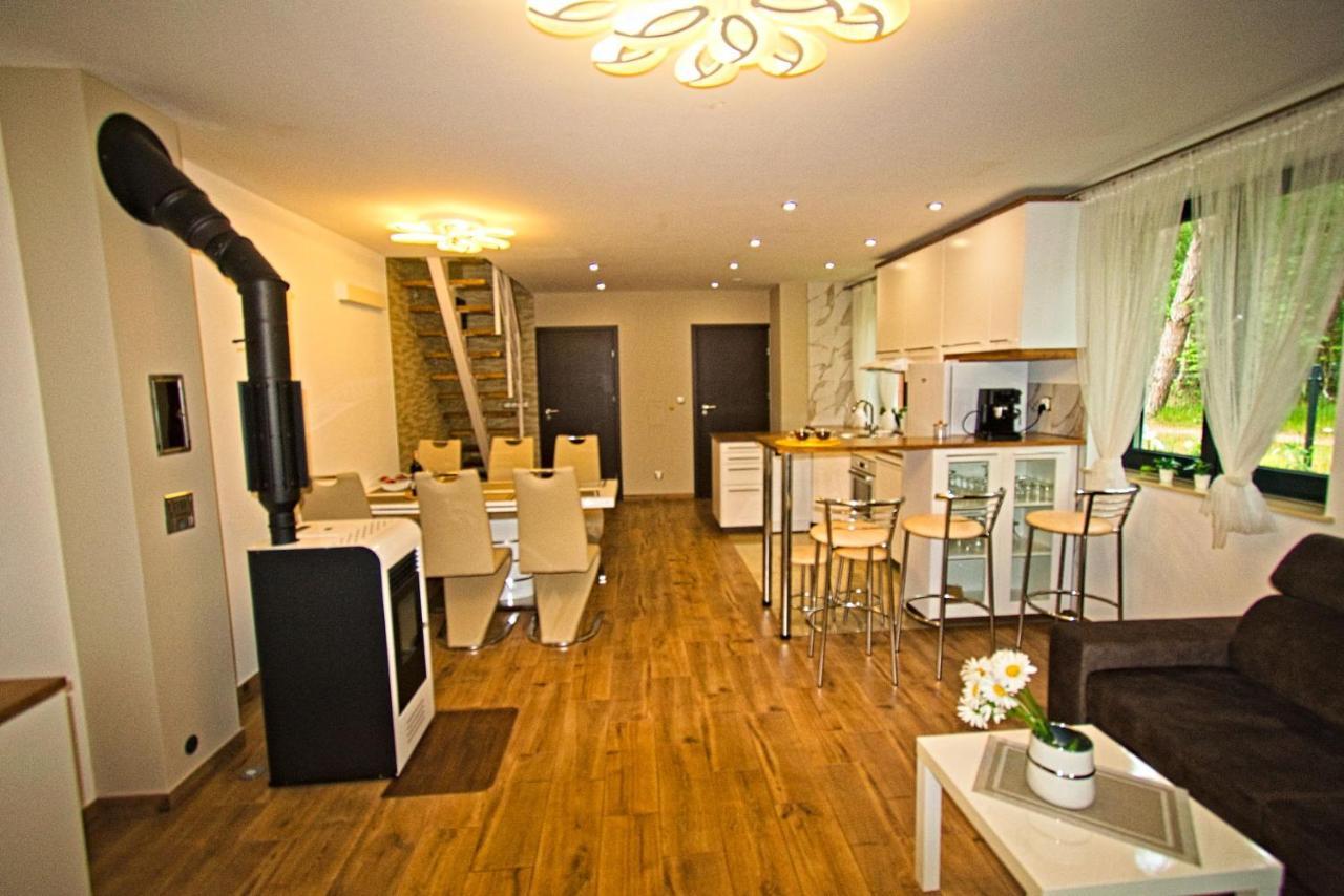 Daisy - Sunny Flowers Apartments Lukecin Ngoại thất bức ảnh