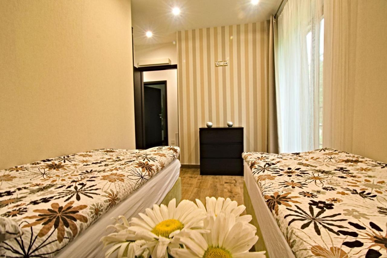 Daisy - Sunny Flowers Apartments Lukecin Ngoại thất bức ảnh