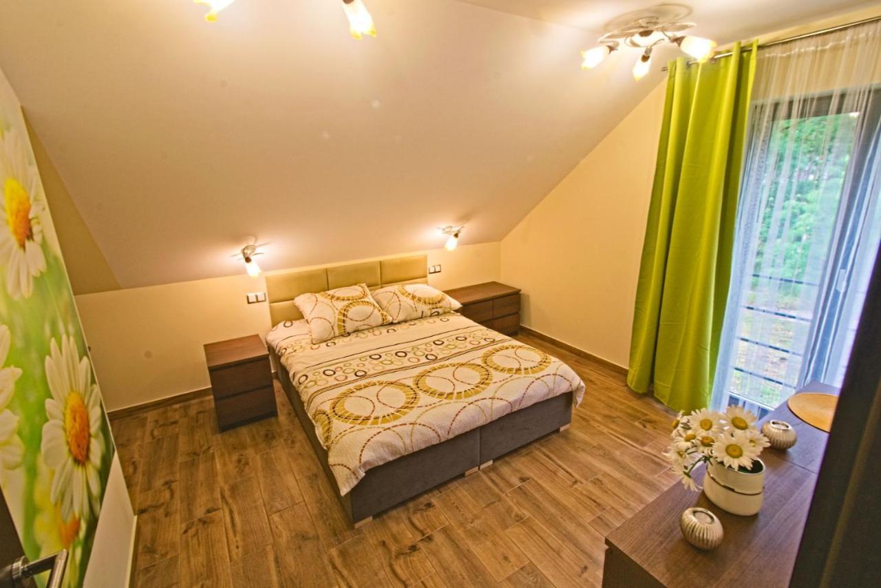 Daisy - Sunny Flowers Apartments Lukecin Ngoại thất bức ảnh